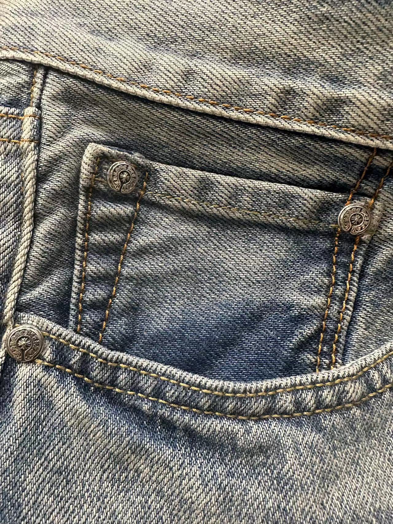 CHROME HEARTS LEVI DENIM SHORTS