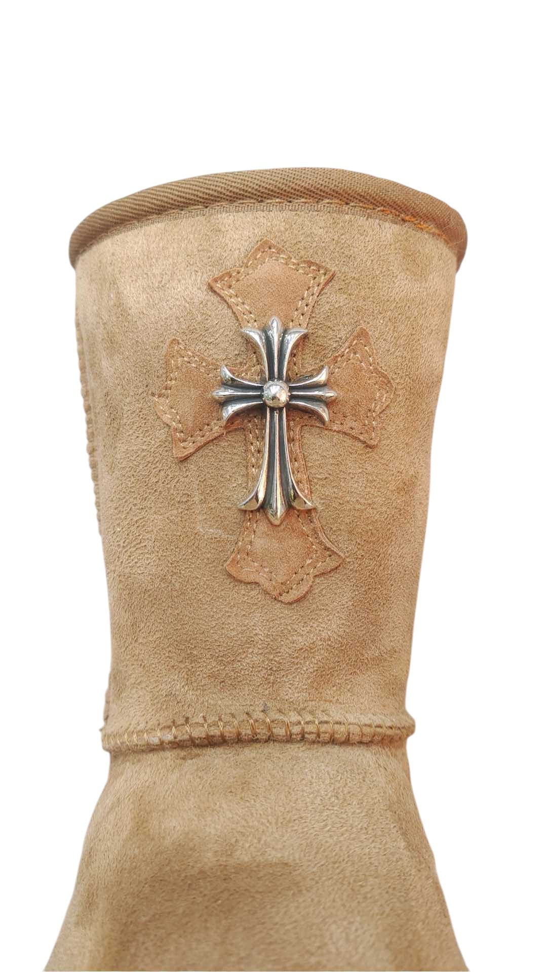CHROME HEARTS UGG SIZE 40