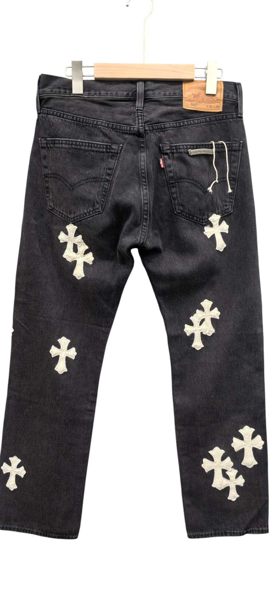 CHROME HEARTS LEVI PATCH DENIM WHITE GREY