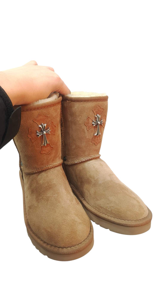 CHROME HEARTS UGG SIZE 40
