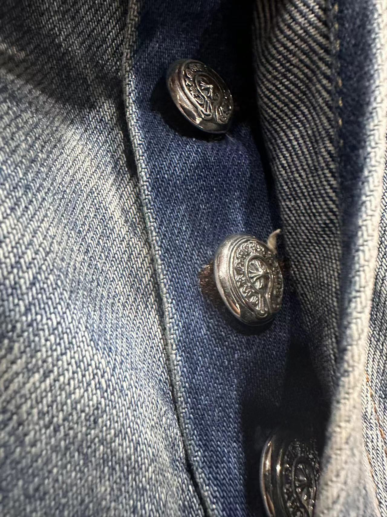 CHROME HEARTS LEVI DENIM SHORTS